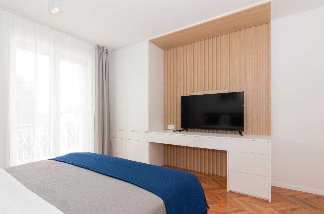 The Rose Garden Apartments Portoroz Exterior photo