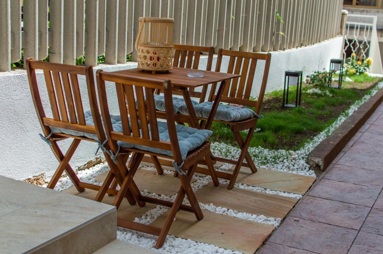The Rose Garden Apartments Portoroz Exterior photo